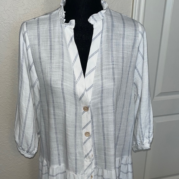 Zara Tops - - Zara blue and white button front top/dress. 3/4 sleeves. Tiered loose fi…